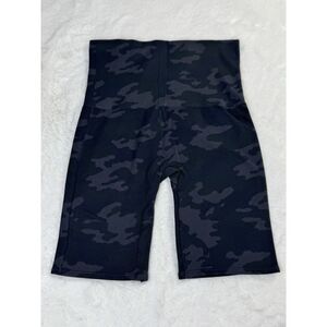 SPANX Every Wear Bike Shorts Black Gray  Camo Stretch  7" Inseam‎ Size Small